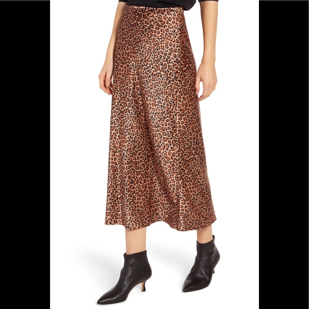 Leopard Midi Skirt- like new!